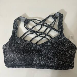 Lululemon Free to Be sports bra. Size 4.